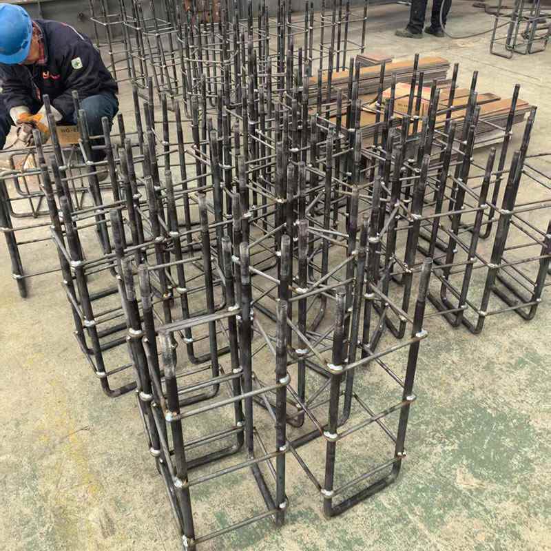 Parafusos de ancoragem para estruturas de aço